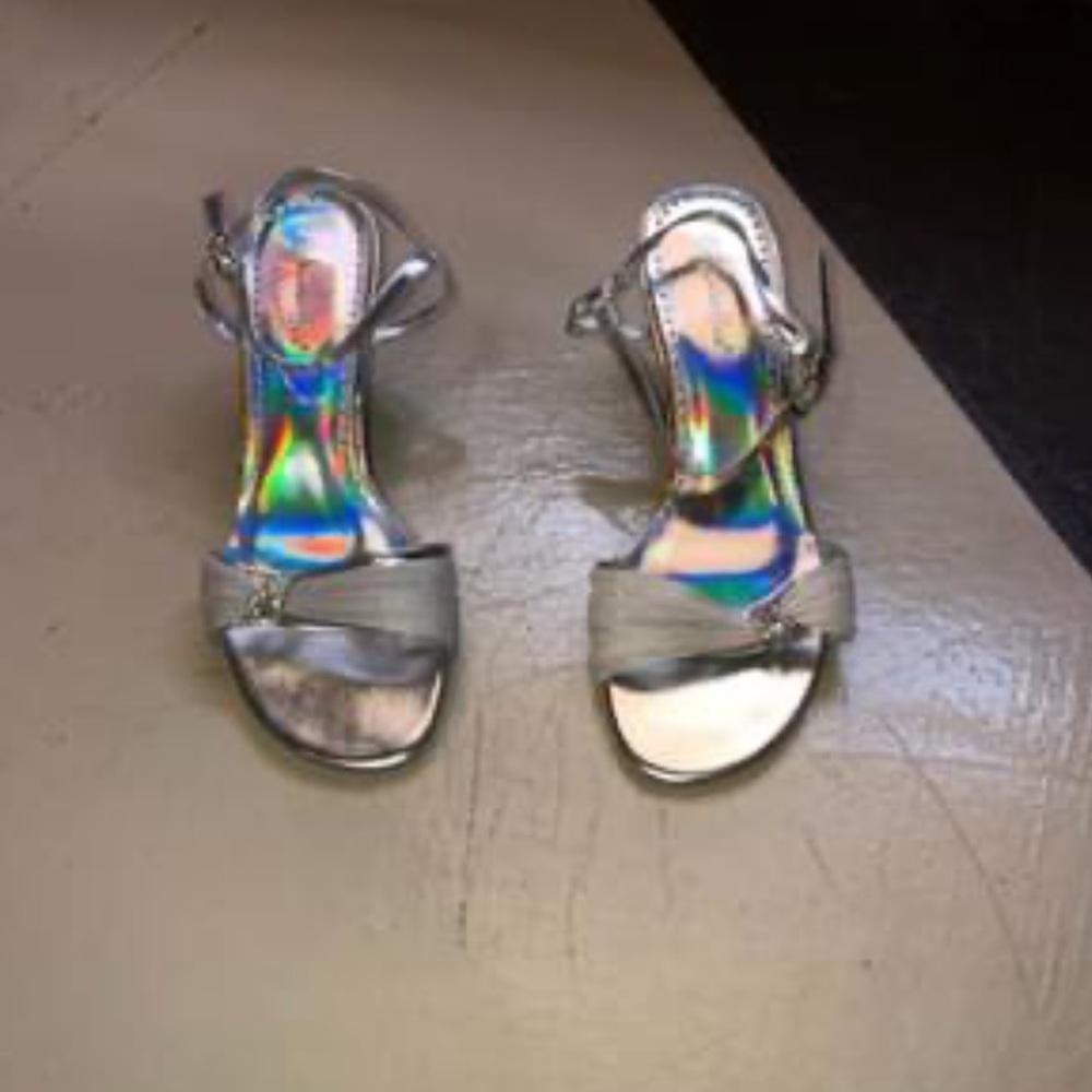 Women’s shoes